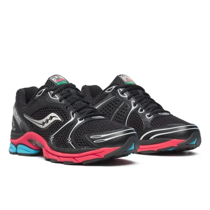 Keith haring x saucony nyc progrid triumph 4 Keith haring x saucony nyc progrid triumph 4