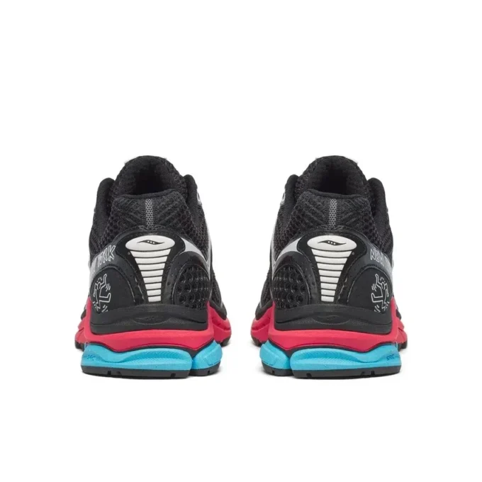 Keith haring x saucony nyc progrid triumph 4 Keith haring x saucony nyc progrid triumph 4