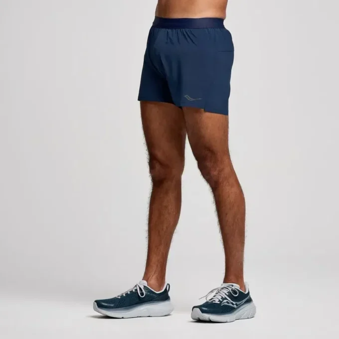 Men’s outpace 2.5″ split short Men’s outpace 2.5″ split short