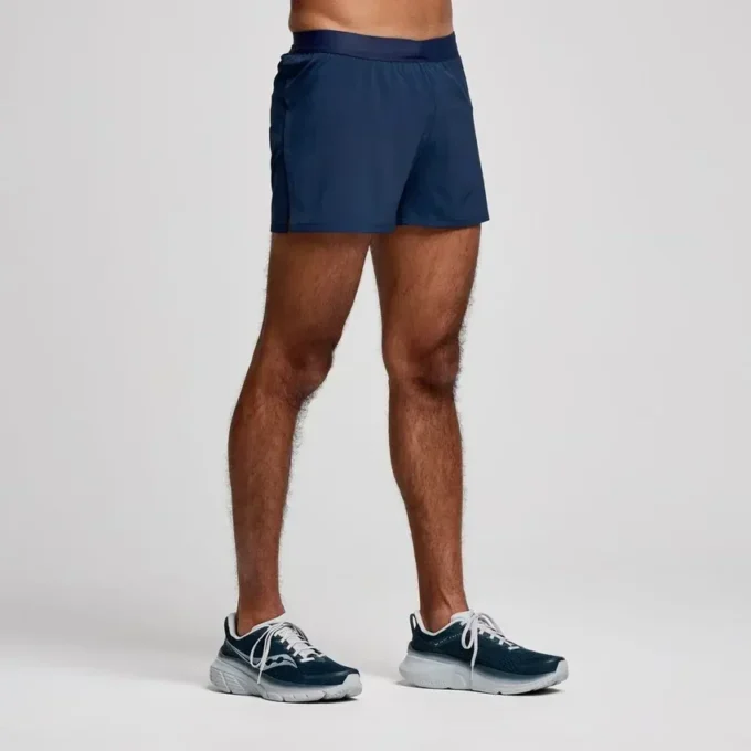 Men’s outpace 2.5″ split short Men’s outpace 2.5″ split short