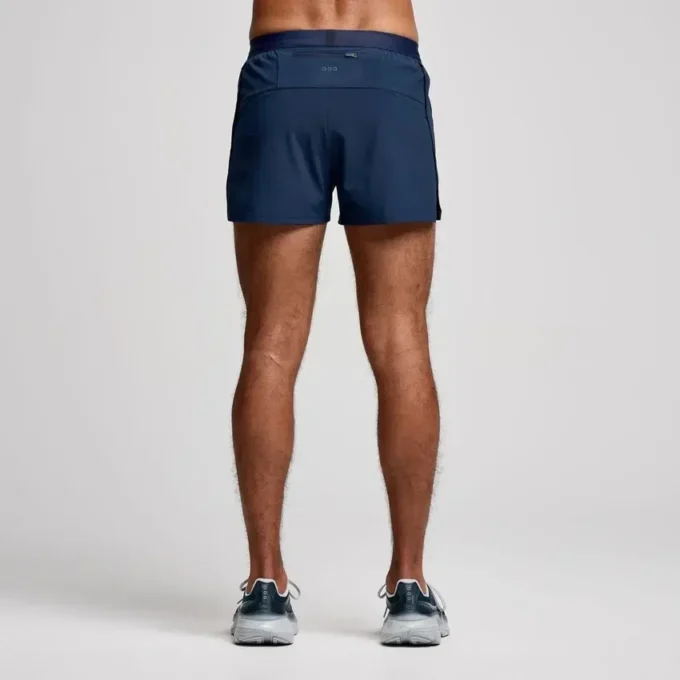 Men’s outpace 2.5″ split short Men’s outpace 2.5″ split short
