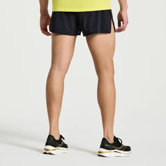 Men’s outpace 2.5″ split short Men’s outpace 2.5″ split short