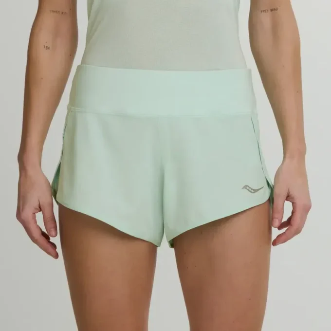 Women’s outpace 2.5″ split short Women’s outpace 2.5″ split short