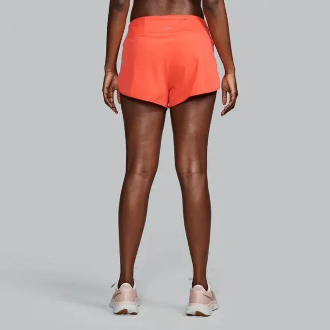Women’s outpace 2.5″ split short Women’s outpace 2.5″ split short