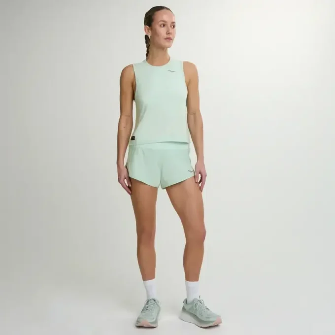 Women’s outpace 2.5″ split short Women’s outpace 2.5″ split short