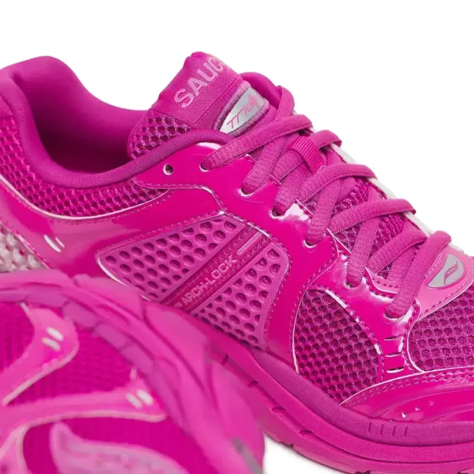 Women’s progrid triumph 4 Women’s progrid triumph 4